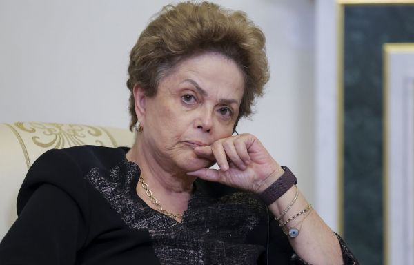Dilma Rousseff, la femme qui voulait révolutionner le monde une «BRICS» à la fois