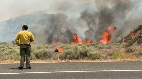 213km2 en 24 heures: les images du pire incendie de l'année en Californie