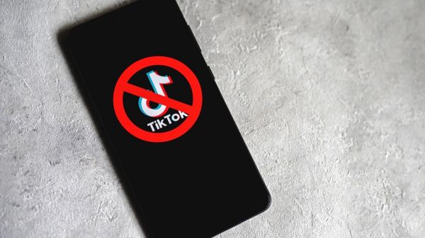 TikTok inondé de vidéos racistes créées par l’IA Veo 3 de Google