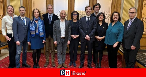 Ixelles a fait voter son budget : l'opposition dénonce un texte "détrograde", centré sur "la voiture, le stationnement et la paix fiscale"