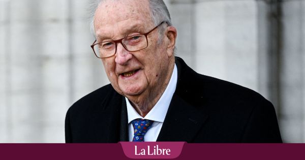 Albert II a été opéré préventivement de son cancer de la peau