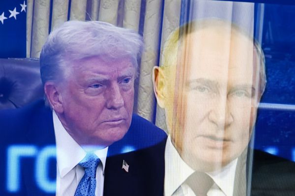 « Non, je n'ai fait aucun progrès » : après un coup de fil à Poutine, Trump contraint de constater l'échec de sa méthode