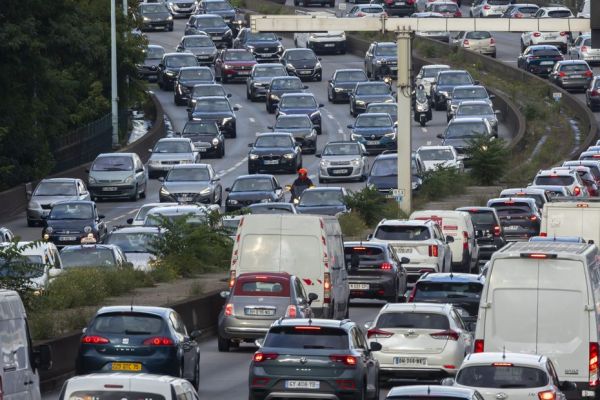 Départs en vacances : quelles sont les prévisions trafic en Île-de-France ? Bison Futé hisse le drapeau rouge