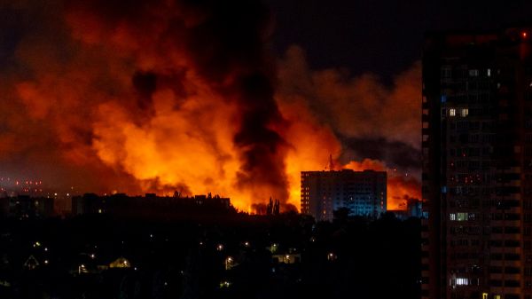 Guerre en Ukraine : ce que l'on sait de l'attaque russe à Kiev, la plus massive depuis le début du conflit