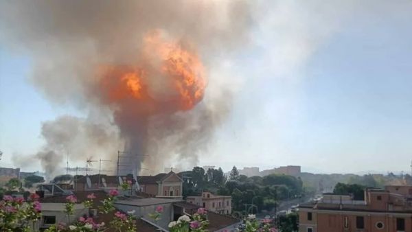 VIDÉOS. "Comme une bombe" : violente explosion d'une station-service à Rome, plusieurs personnes gravement brûlées