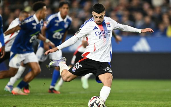 Mercato : l'AS Roma passe à l'action pour Georges Mikautadze