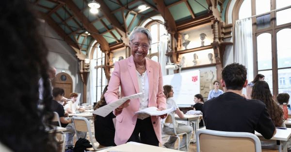 Education : plus de 2 600 postes d'enseignants ne seront pas pourvus en septembre