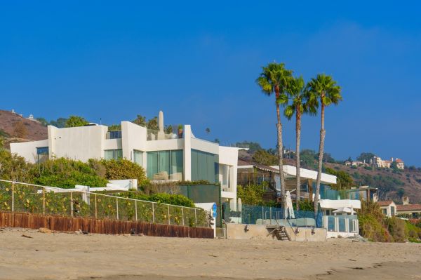 Mort de Michael Madsen : "Un poète déguisé en hors-la-loi", voici la maison de Malibu dans laquelle il s'est éteint