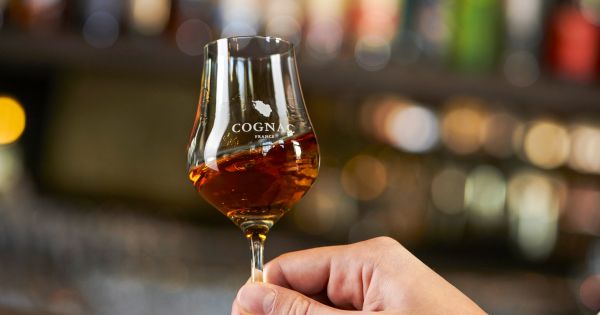 La Chine impose des droits de douane au cognac, certains producteurs exemptés par des accords sur les prix