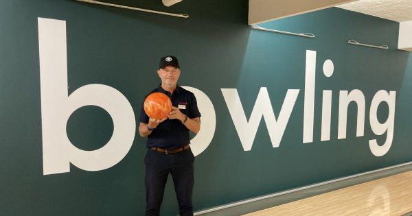 Loire. Il attire 15 000 personnes par an : le bowling du casino de Montrond a eu droit à un « coup de jeune »