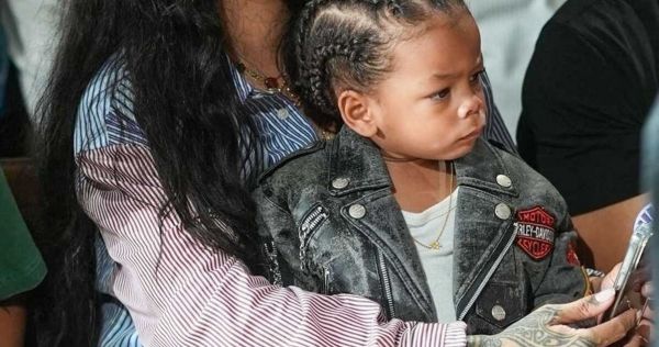 En vacances, les enfants de Rihanna ont un point commun très surprenant avec de nombreux petits Français