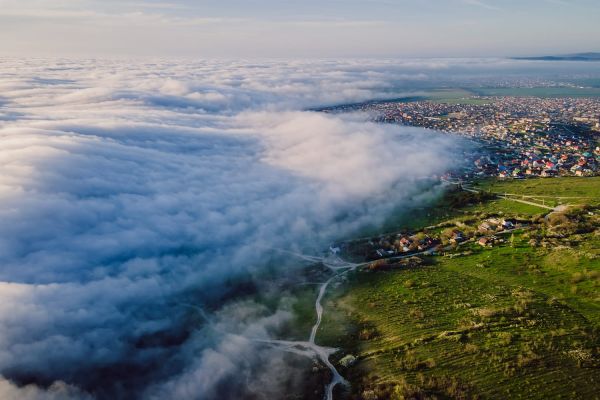 Pire qu'une tempête, ce nuage aux portes de la France fait redouter un tsunami