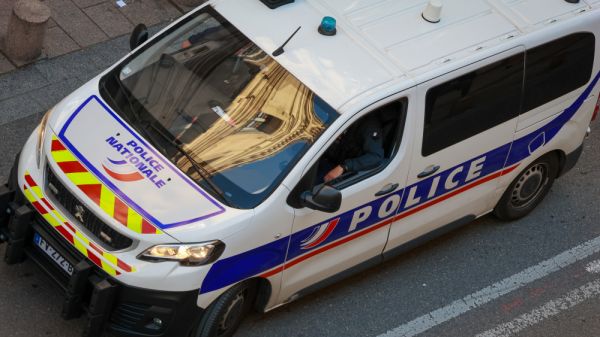 Fermeture d'épicerie à Avignon : Le Carthage baisse le rideau après la découverte de cigarettes de contrebande