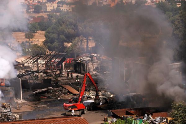 En images : l'explosion d'une station-service à Rome