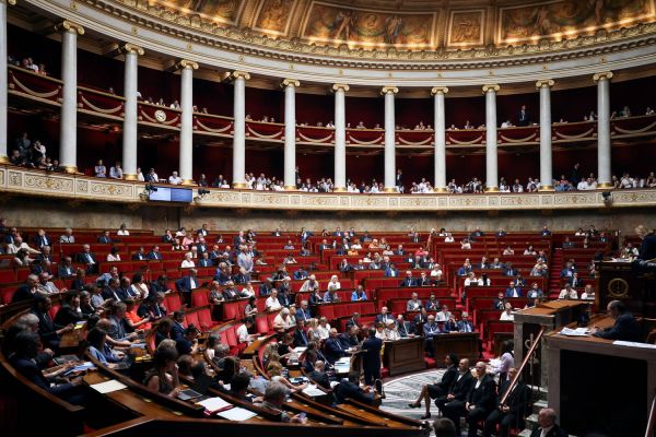 Dissolution : Macron peut-il à nouveau dissoudre l'Assemblée nationale ? Il s'explique