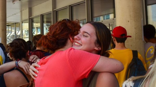 "Un soulagement et une satisfaction" : l'émotion des lycéens de Narbonne à la découverte des résultats du bac