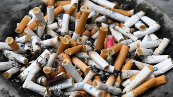 Avignon déclare la guerre aux mégots de cigarettes