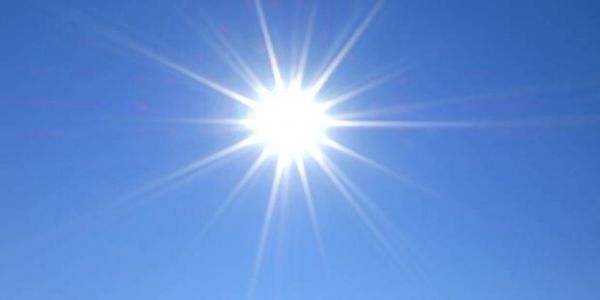 Crèmes solaires : le ministère de la Santé met en garde contre les produits non autorisés