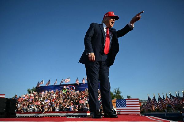 États-Unis : Donald Trump arrache un méga budget pour bâtir son Amérique Maga
