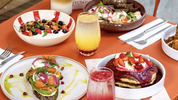 Riverose : le brunch et café face à la Tour Eiffel