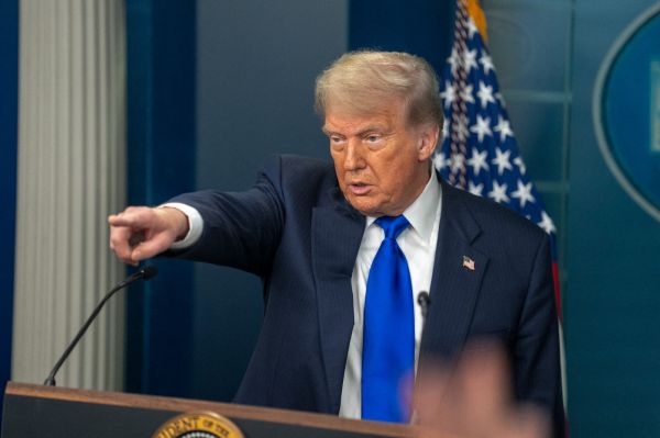 La Cour Suprême des États-Unis approuve l'expulsion de huit migrants vers le Soudan du Sud