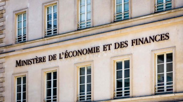 Impôts : pourquoi les dons aux associations risquent de vous coûter plus cher