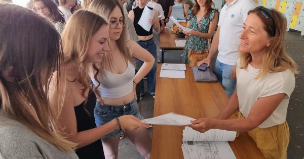 Bac 2025. La remise des notes, un rituel immuable au Koeberlé de Séléstat