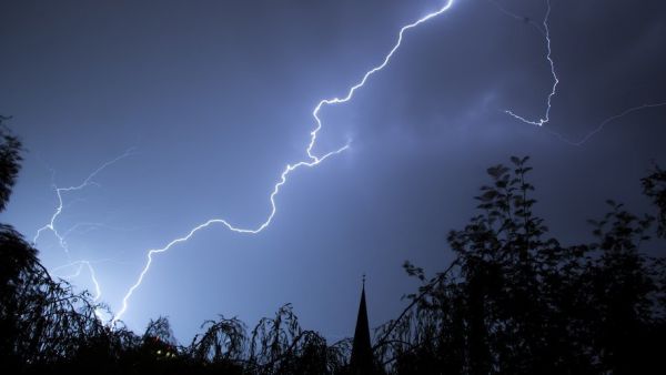 Ce week-end, coups de chaud et coups de tonnerre dans les Pyrénées-Orientales