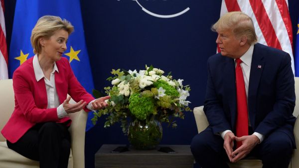 "Tous les scénarios sont possibles": les Européens dans la dernière ligne droite pour éviter les droits de douane de Trump