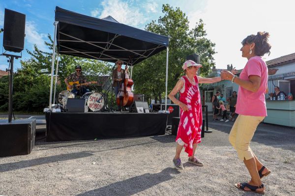 « Quand on n'a pas le Blues, eh bien, on a le blues” : le blues dans les quartiers, à Cognac, cherche encore son public