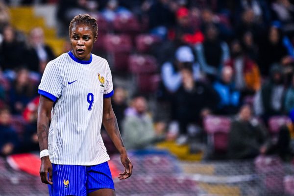 France-Angleterre : Kelly Gago, sur un air des Beatles avec les Bleues
