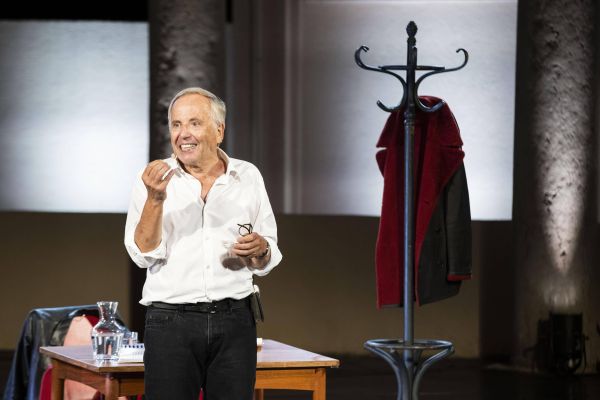 "Je n'ai aucune antipathie pour Jean-Luc Mélenchon, mais je ne suis pas d'accord avec sa vision de la société": Fabrice Luchini, bientôt à Anthéa, défend la langue française avec un [...]