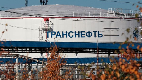 Russie : le vice-président de Transneft tombe d'une fenêtre, ce n'est pas la première mort suspecte