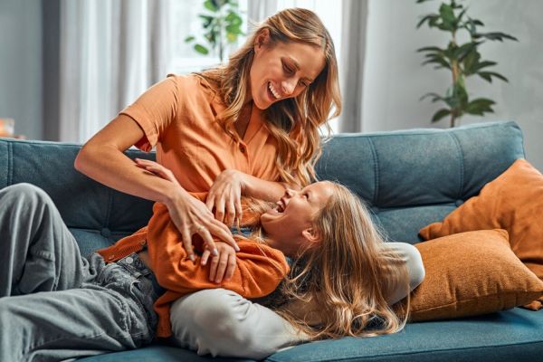 Ces 7 signes révèlent une intelligence émotionnelle peu développée durant votre enfance