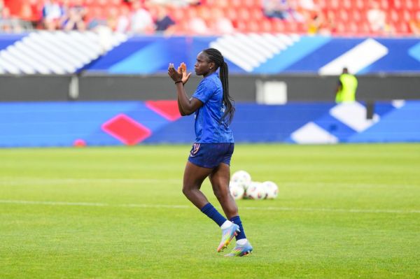 Euro 2025 féminin : Griedge Mbock (capitaine de la France) officiellement forfait contre l'Angleterre