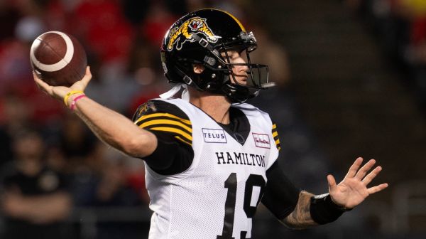 Bo Levi Mitchell dans le club des 40 000 verges