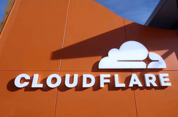 L'ère du « tout gratuit » pour l'IA touche à sa fin : Cloudflare impose un péage aux robots génératifs !