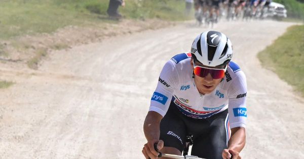 Tour de France 2025 : pourquoi des coureurs s'échinent à sprinter pour une 14e place