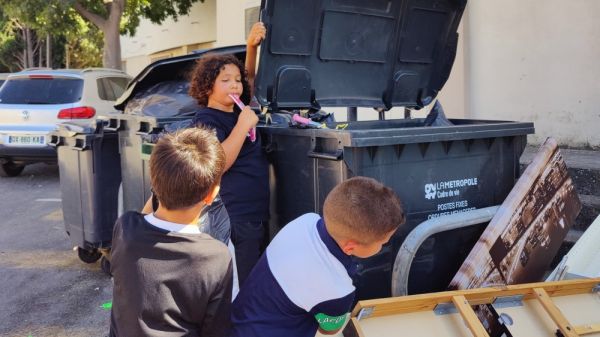 Les habitants de La Carraire à Miramas agissent ensemble pour rendre leur quartier plus propre