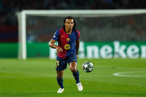 Sur X, Jules Koundé (défenseur de Barcelone) montre son incompréhension quant au calendrier
