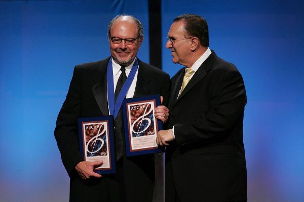 VIDÉO. « X-Files » : Mark Snow, le compositeur du générique culte de la série, est mort à l'âge de 78 ans