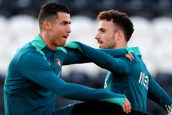 Top Déclarations : l'émotion Diogo Jota, Martinez provoque une crise, la blague de Pogba...