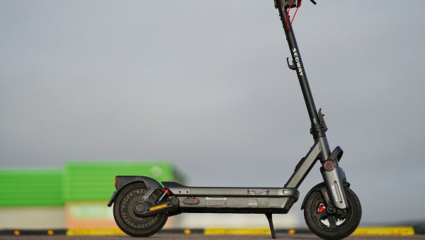 Actualité : Soldes / Bon plan – La trottinette électrique Ninebot by Segway Max G3 "5 étoiles" à 769,99 € (-11%)