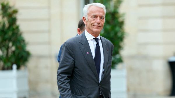 Le patron du Medef veut "agir" rapidement contre Temu et Shein