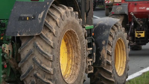 "Un tombereau d'injures": un retraité surenchérit à l'offre d'une ferme familiale mise en vente à Marmande, avant de renoncer