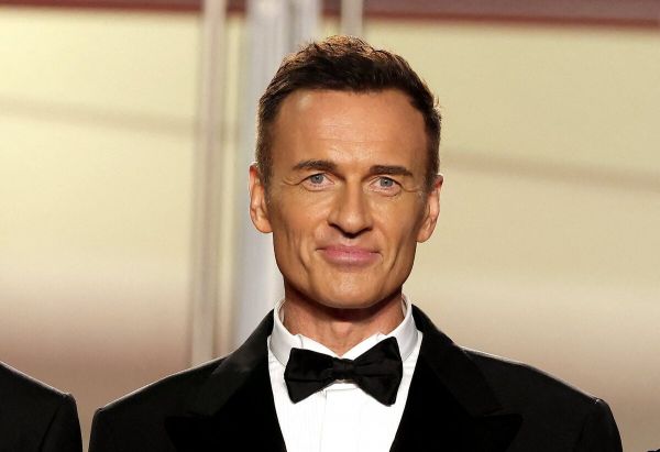 Mort de Julian McMahon : la femme de l'acteur dévoile les causes de son décès