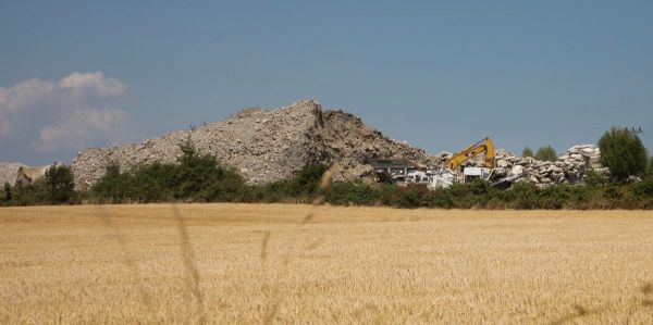 Environnement à Genève: La Sablière illégale se vide avec du retard