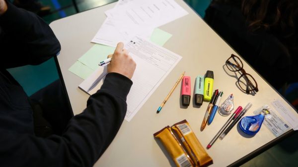 Bac 2025 : si vous n'avez pas obtenu le diplôme du premier coup, voici tout ce qu'il faut savoir sur les épreuves du rattrapage