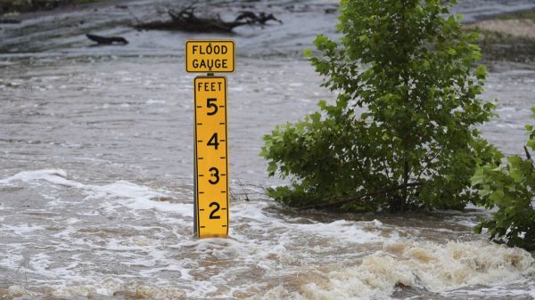États-Unis : au moins 24 morts dans des inondations au Texas