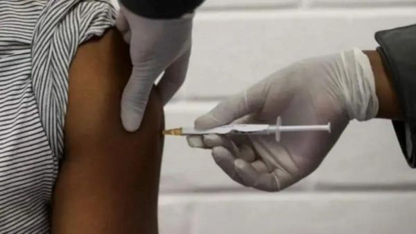Vaccination des ados contre le papillomavirus : « du mieux » mais encore « beaucoup de chemin à faire »